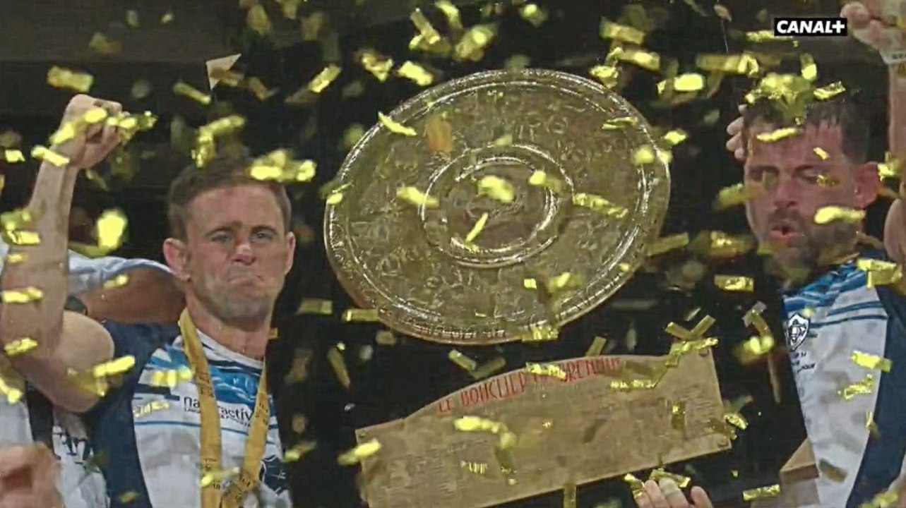 Les castrais soulèvent leur 5ème Bouclier de Brennus