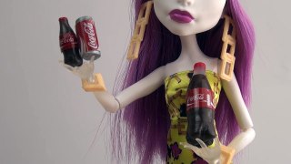 DIY Miniature realistic Coca Cola bottle