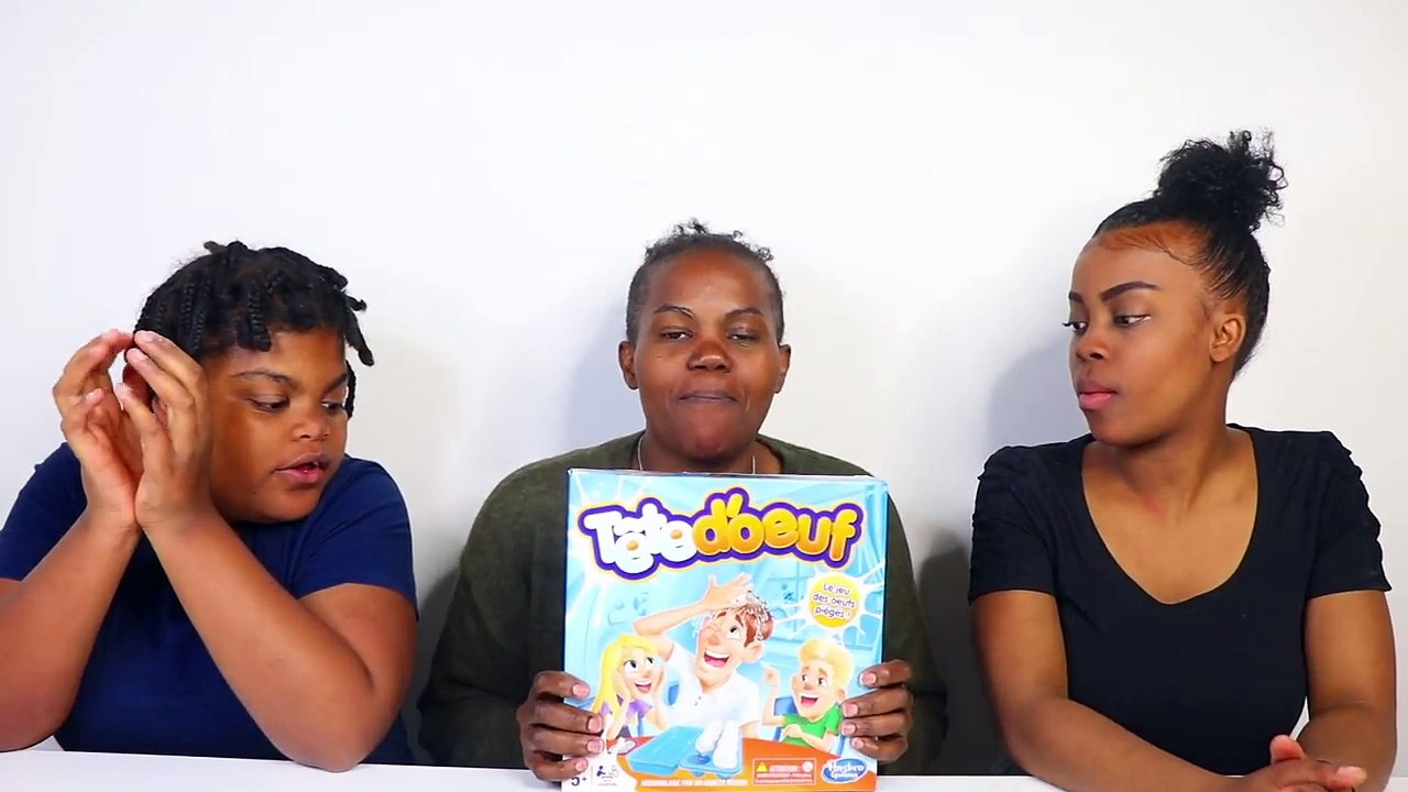 FOU RIRE EN FAMILLE EN JOUANT À TÊTE D'ŒUF #SAKINAFAMILY Hasbro game #AD