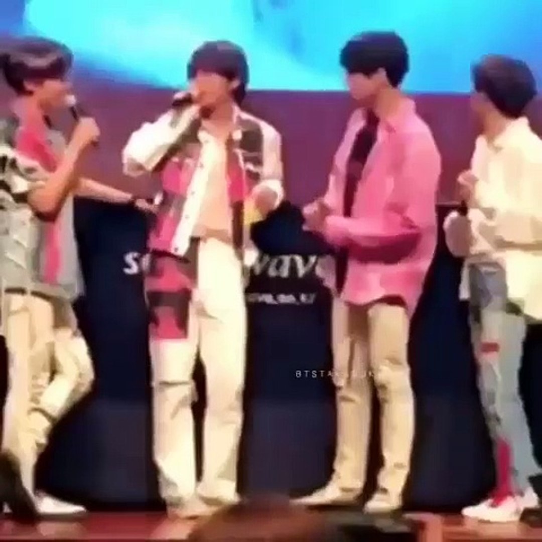 BTS - 방탄소년단 LOVE YOURSELF TEAR Fansign event || BTS sound wave fansign 180602 || BTS V SPILLED WATER