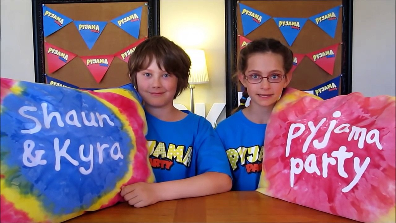 DIY Tie Dye Pillow Case | Crafts For Kids | Pyjama Party | Oreiller Tie-Dye Personnalisé