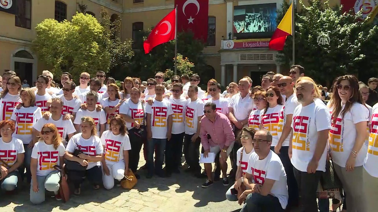Galatasaray Lisesi'nde Geleneksel Pilav Günü etkinliği yapıldı - İSTANBUL