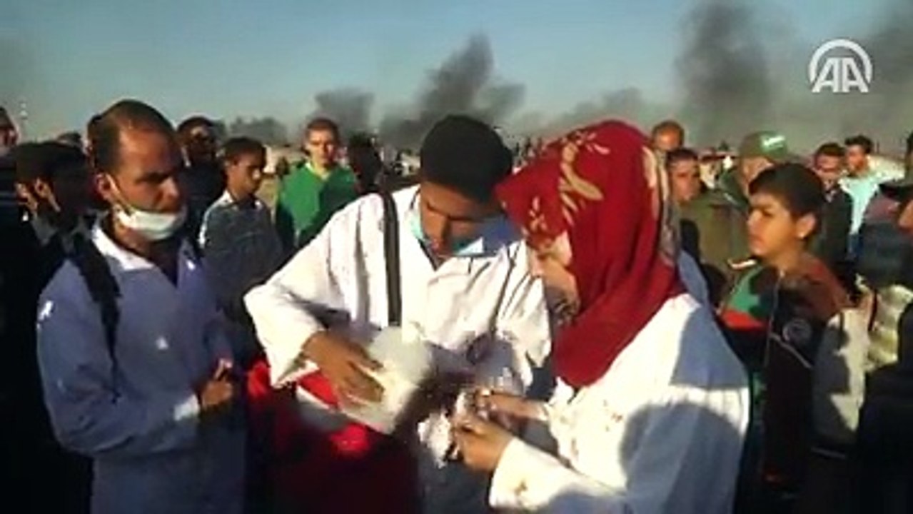 #شاهد  .. الشهيدة المسعفة رزان النجار .استشهدت أثناء إسعافها لأحد المصابين الفلسطينيين على حدود قطاع غزة ... اليوم غزة تفقد زهرة من زهرات فلسطين #رزان_شهيدة#ش