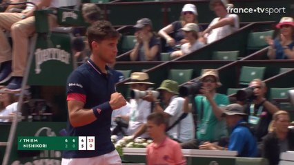 Roland-Garros 2018 : Enorme défense de Nishikori, mais Thiem est injouable !