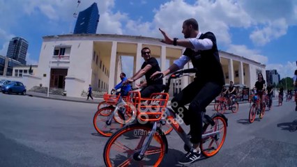 Ora News - Veliaj: Të parët në rajon për biçikletat pa stacion