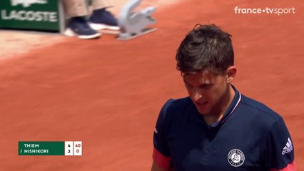 Roland-Garros 2018 : Thiem lâche son revers et prend le large