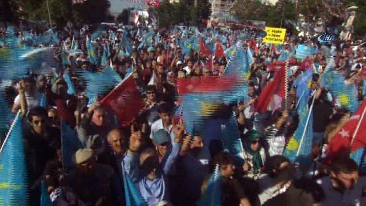 Meral Akşener: 'Komşunun komşuya kaş çattığı bir Türkiye istemiyoruz'