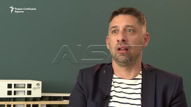 Општините и Град Скопје треба да решат за судбината на Воинот на коњ и Триумфална Капија .