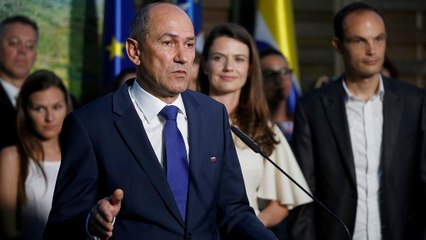 Slovenya'da seçimin galibi göçmenlik karşıtı SDS