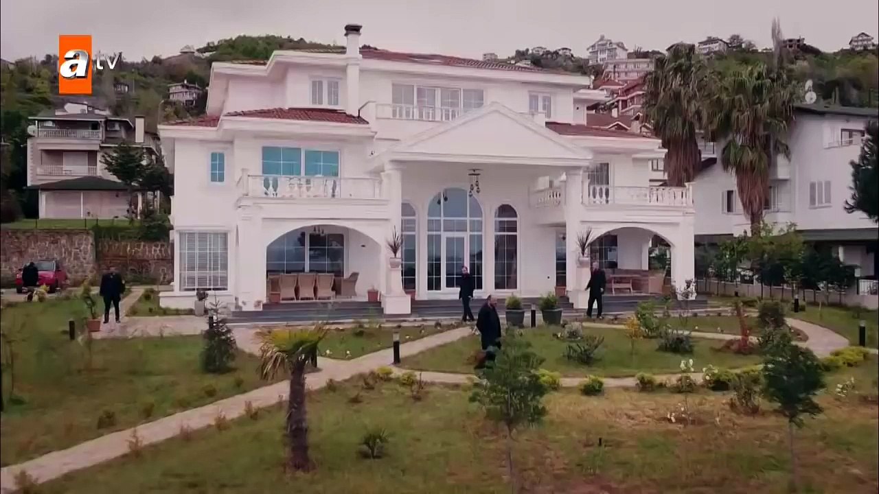 Seninle hesaplaşacağız Berrak - Sen Anlat Karadeniz 17. Bölüm