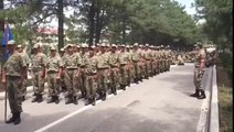Fanatik Galatasaraylı Komutan'ın Askerlere Galatasaray Marşı Söyletmesi/Fanatic Galatasaray Commander telling the soldiers Galatasaray anthem