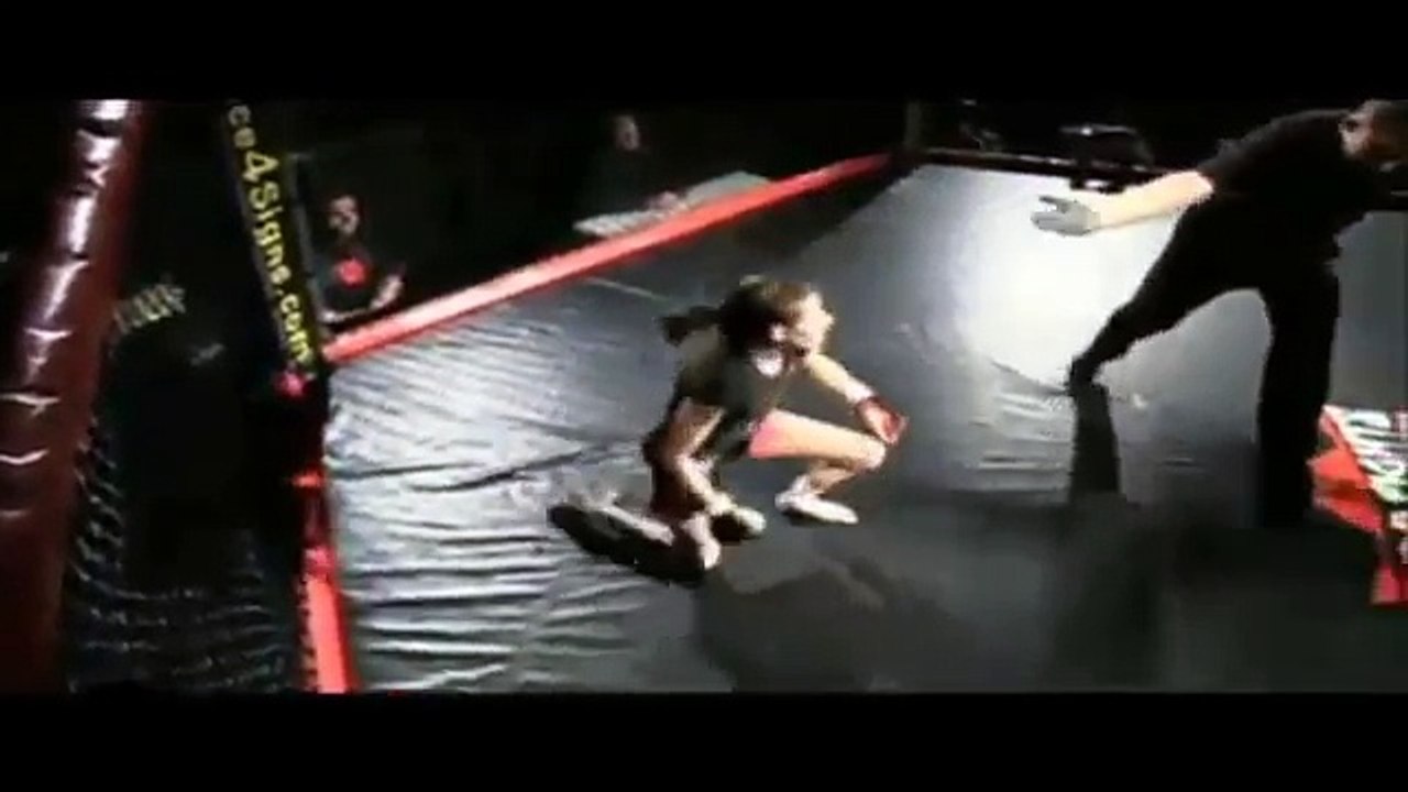 MMA Fighting Girls | Kelly Vilarino vs Crystal Jewel