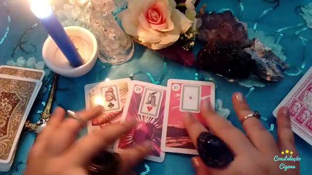 SUA VIDA AMOROSA EM 3 CARTAS CIGANAS | Baralho Cigano Responde