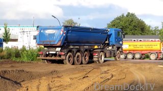 CATERPILLAR 329D BAGGER BELÄDT LKW & VERTEILT SAND