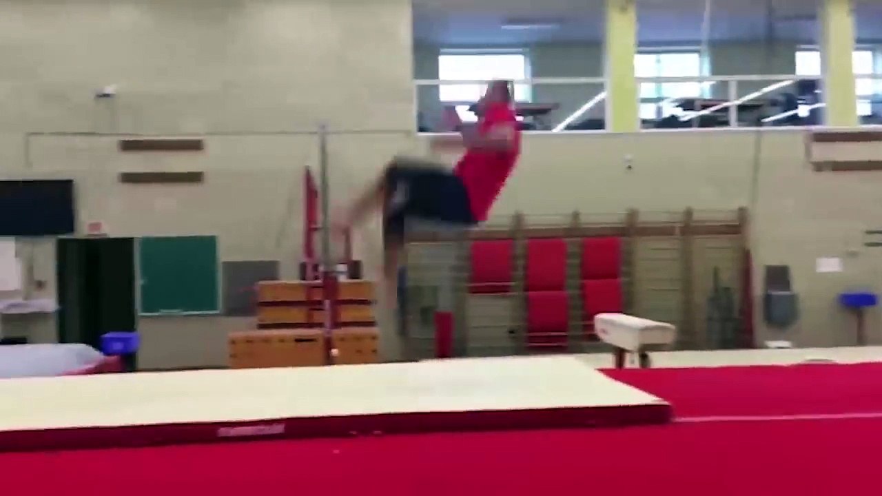 Michael Bisping Reacts to GSP talking about him at Joe Rogan Podcast