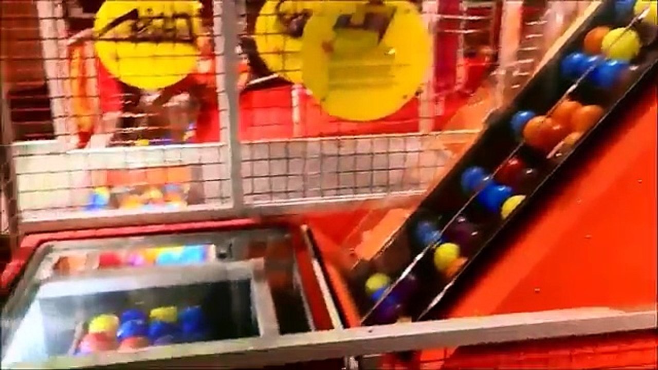 ♥ Disney Toy Magic Presents ♥ Cool Kids ♥ Balls Fun ♥ Ball Play Fory Family Video