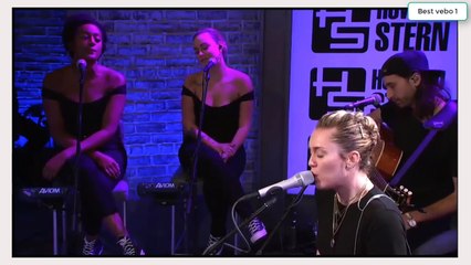 Miley Cyrus - Party In The U.S.A. Liive  at Howards Stern