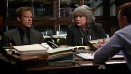 Harry's Law S02E10 Purple Hearts