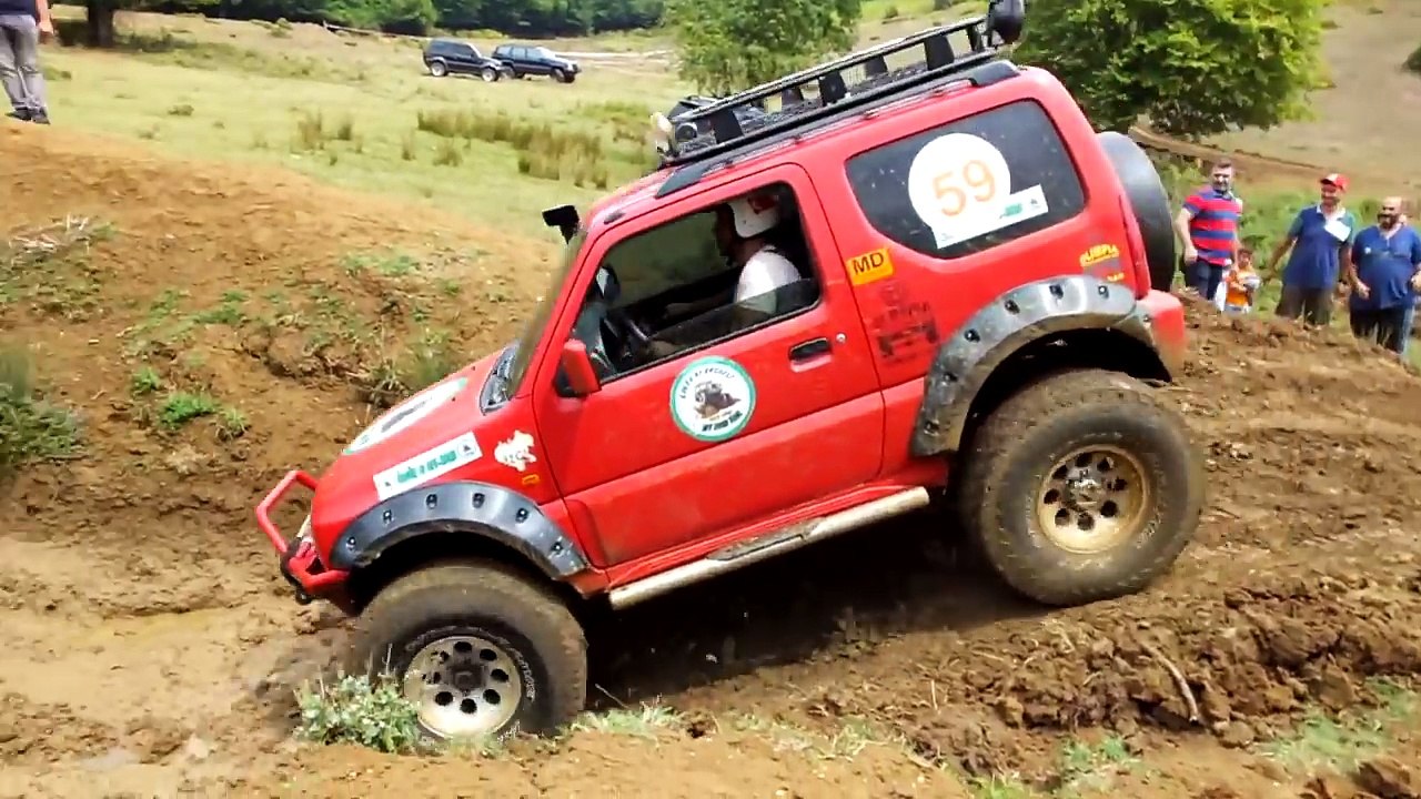 Compilação_ Suzuki Jimny na lama (Compilation_ Suzuki Jimny on Mud)