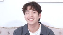 [Showbiz Korea] Interview with talented rookie actor AHN SEUNG-KYUN(안승균) and check out his close friendship with IU