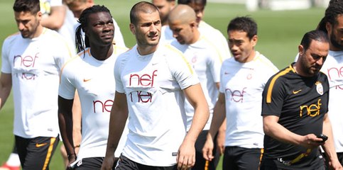 Trabzonspor, Eren Derdiyok İçin Galatasaray'a Kucka'yı Önerdi