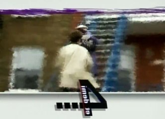 4 et demi FRENCH S4E18 FRENCH   Part 01