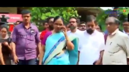 നിപ രോഗികളെ പരിചരിക്കുന്ന ഡോക്ടർമാരെ വെറുതെ വിട്ടുകൂടെ ?