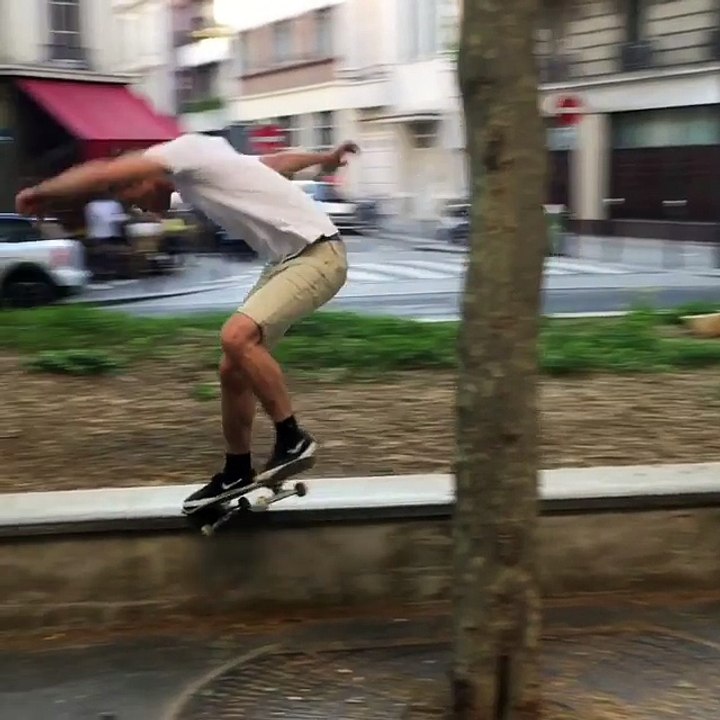 [instagram] dim à Paris1