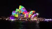 Setelah buka puasa kami jalan-jalan di Circular Quay untuk nonton vivid Sydney.Damai sekali rasanya hidup tanpa berita pertengkaran dan jauh dari ujaran keben