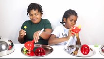 GUMMY FOOD VS REAL FOOD CHALLENGE - Bonbons ou Vraie Nourriture --#sakinafamily6