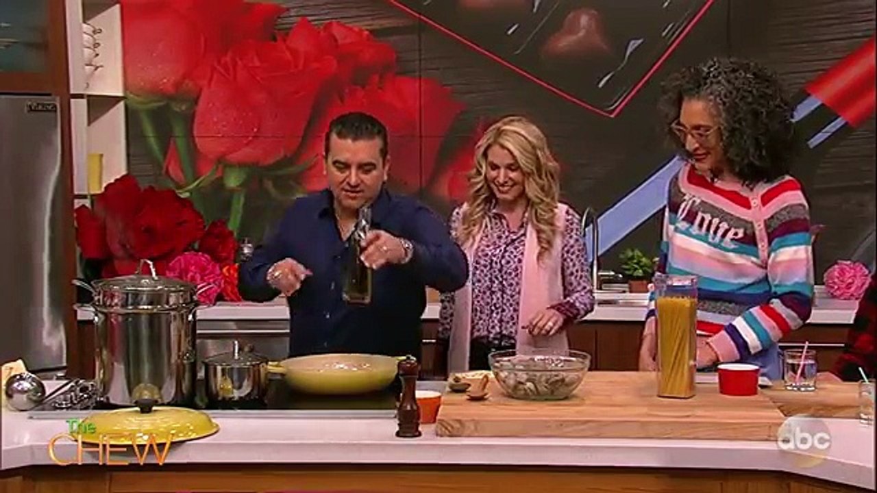 How to Make Linguine with White Clam Sauce | The Chew