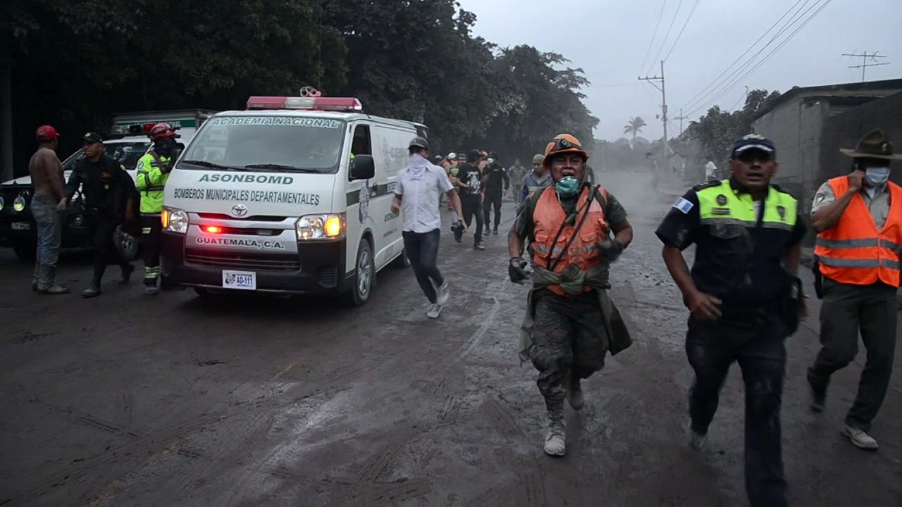 Tödlicher vulkanausbruch in guatemala