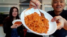 KOREA VLOG # FIRE NOODLES CHALLENGE - 불닭볶음면 도전 Korean Spicy Noodles