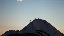 Quand la lune va à la rencontre du Pic du Midi