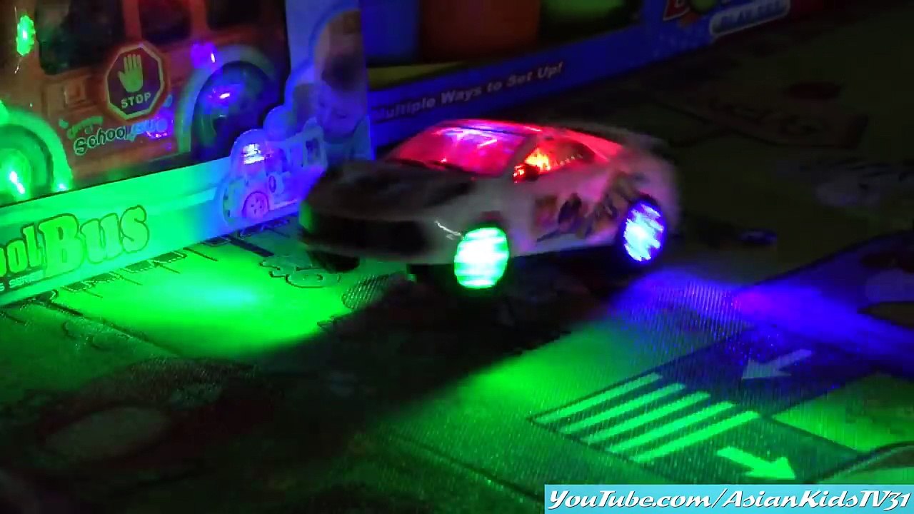 Toddlers Toy Car: Ben 10 Alien Bump & Go Car w/ 4D Lights and Music Unboxing and Playtime