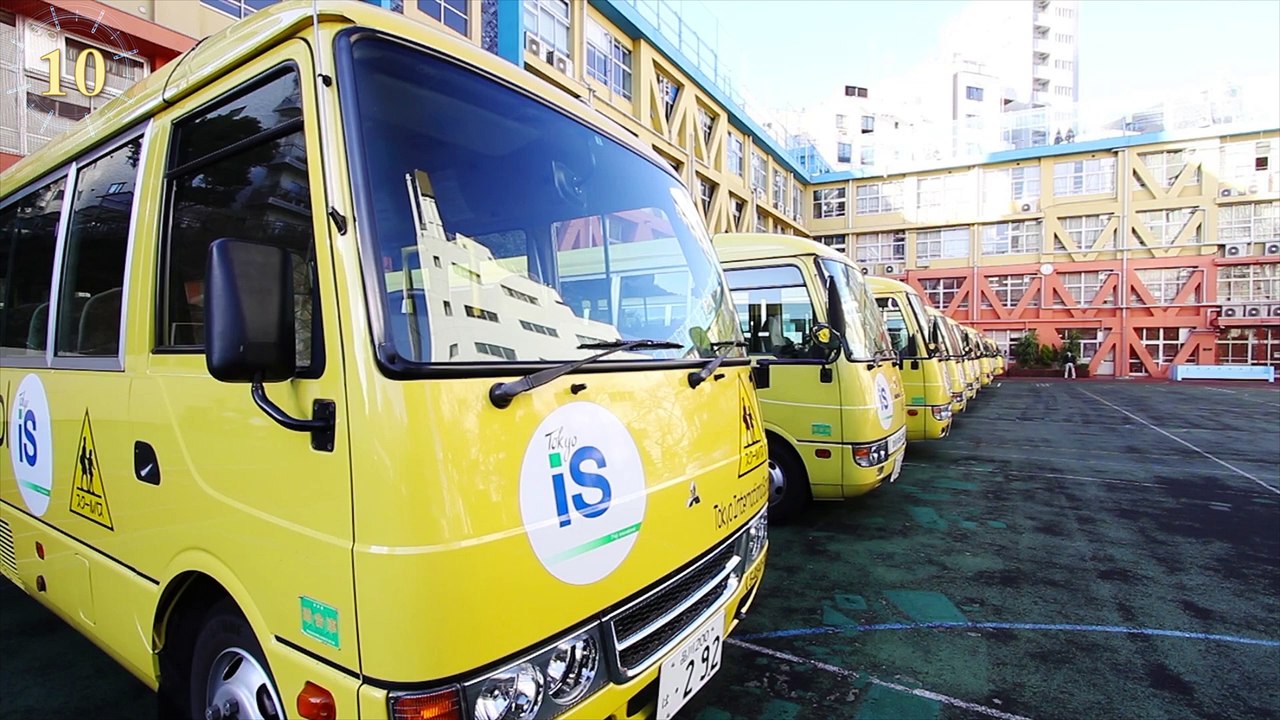 WEIRDEST Everyday Customs Around The WORLD