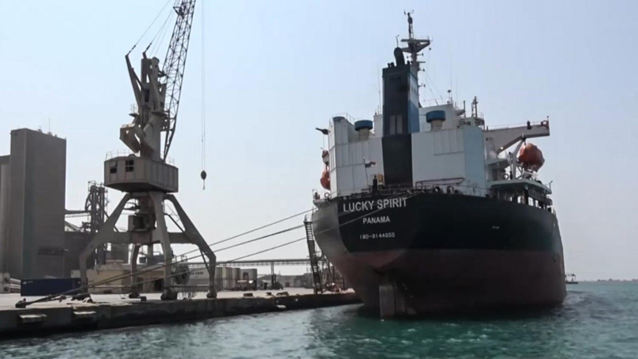وول ستريت: الإمارات استعانت بواشنطن للاستيلاء ع...
