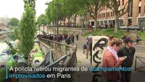 Migrantes são retirados de acampamentos em Paris