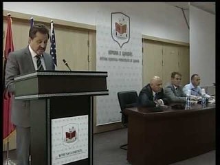 Përgjegjet e Shkumbin Kastratit  për mirëmbajtjen e rrugëve në Gjakovë