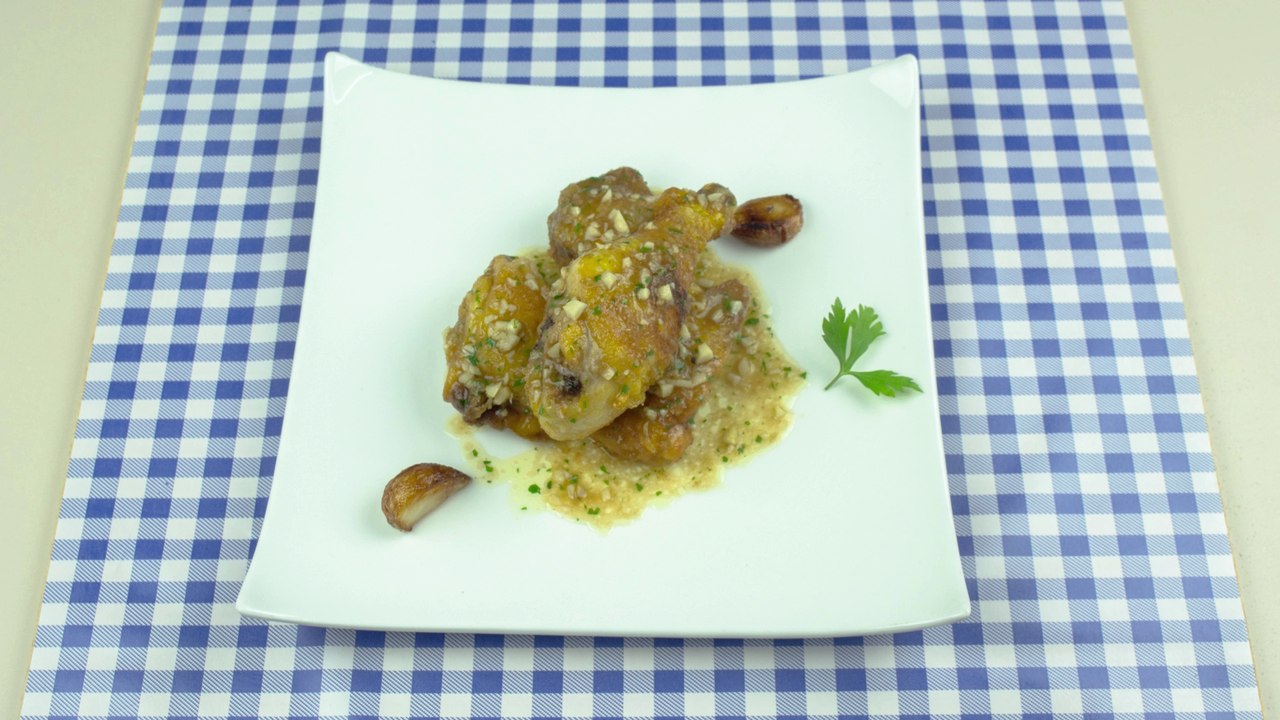 Pollo al Ajillo con Sala de Brandy