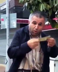 Dolar Bulan Adamın İlginç Tepkisi/The Interesting Reaction of the Man Who Found the Dollar