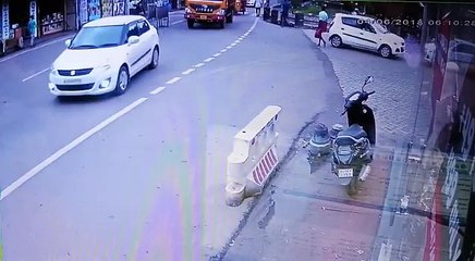 Young man lucky escape from terrible accident...!!!!!