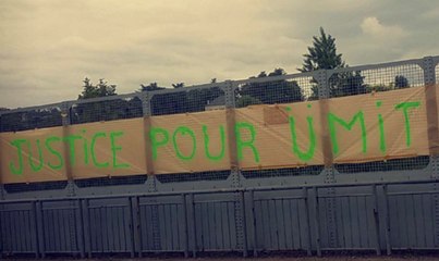 Info / Actu Loire Saint-Etienne - A la Une :  A La Ricamarie, la famille du jeune homme blessé après avoir tenté d'échapper à un contrôle de police, porte plainte mais lance un appel au calme.