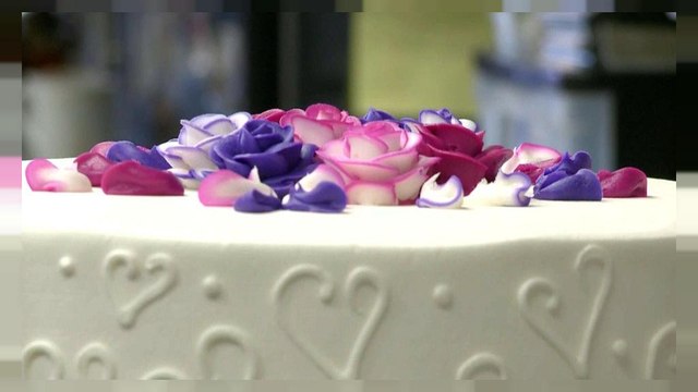 US Supreme Court rules on same sex wedding cake case