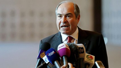 Protestoların hedefindeki lider istifa etti