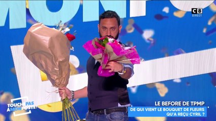 Mais qui a bien pu offrir ces fleurs à Cyril Hanouna ?