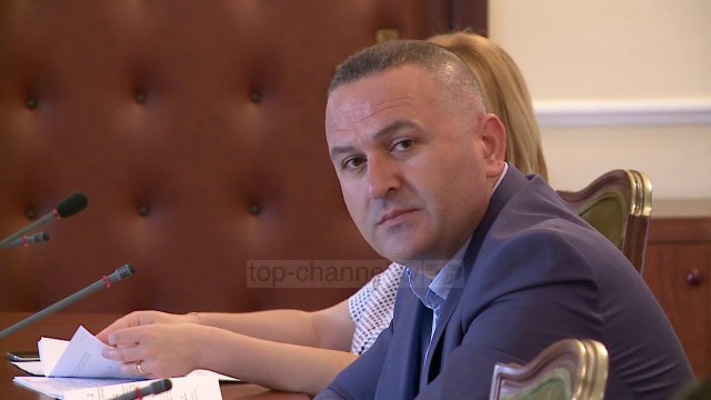 Në kërkim të gjyqtarëve; S’ka konsensus për magjistratët- Top Channel Albania - News - Lajme