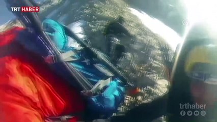 Mahsur kalan dağcılar 13 saat sonra kurtarıldı