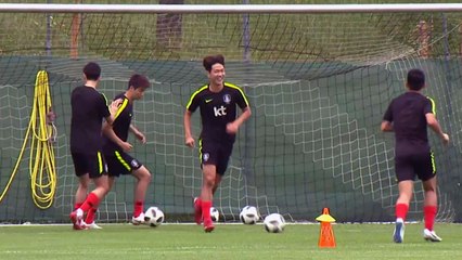 알프스 기운 '팍팍'...월드컵 전진 기지 첫 훈련 / YTN