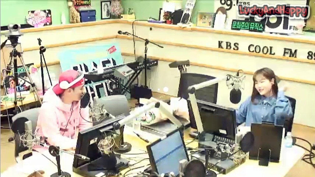 AKMU Suhyun Love Volume Radio (Guest : BIGBANG Seungri, Kim Saeron & Bora